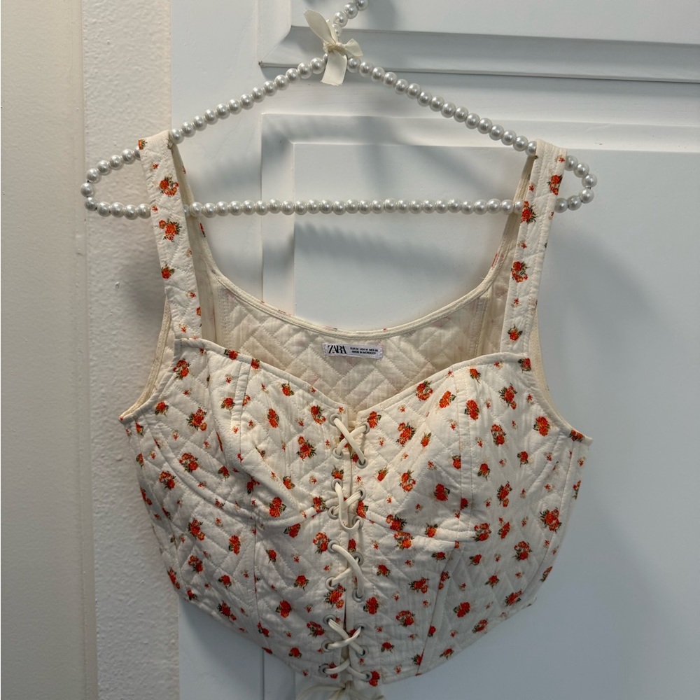 Zara Cream and Red Floral Crop Top